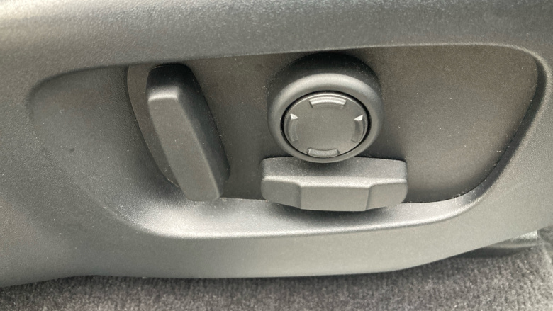 Land Rover Range Rover Sport 2.0 P400e HSE Dynamic 5dr Auto Estate